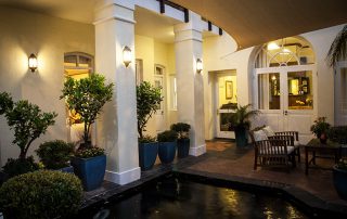 Eendracht Hotel Courtyard Area